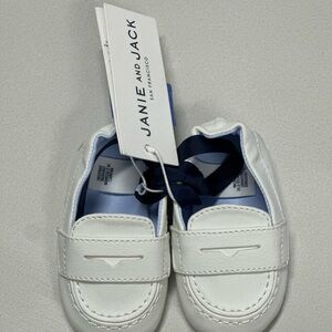 Janie and Jack White Moccasins Soft Leather Slip-On 0-3 Months